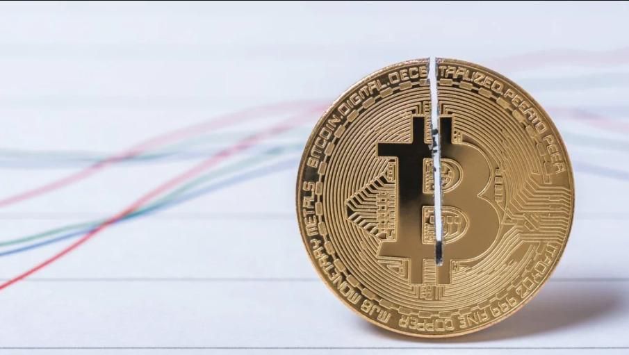 Merită să investești în bitcoin? Cel mai bun cripto pentru 2023
