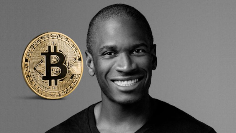 Zona de pericol Bitcoin: Arthur Hayes prezice o scădere de $30K pe fondul creșterii inflației