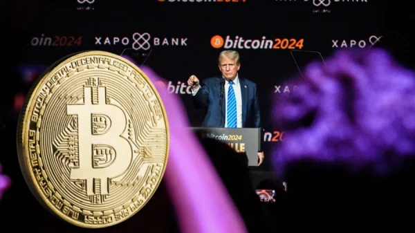 Trump dezvăluie un plan îndrăzneț de rezervă Bitcoin la Conferința de la Nashville